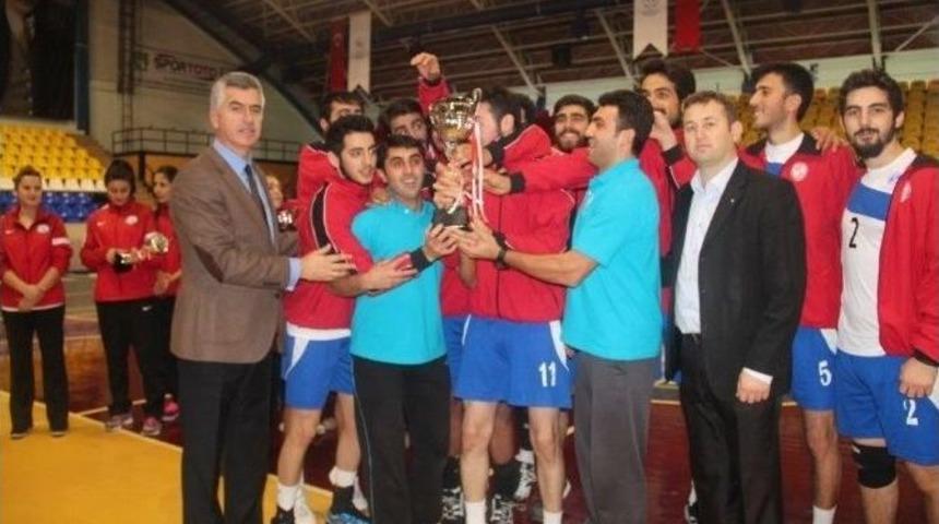 Voleybolda &Ccedil;ifte Kupa