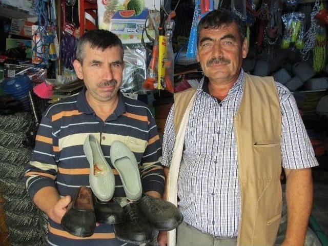 Teknolojiye Meydan Okuyan Kara Lastik Ayakkabının Modası Geçmiyor 2