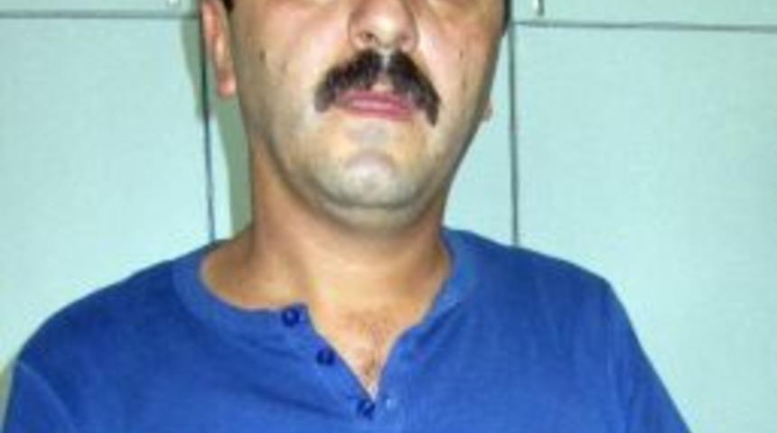 19 Yıl 9 Ay Hapis Cezası Olan H&uuml;k&uuml;ml&uuml; Adliye Karşısında Yakalandı