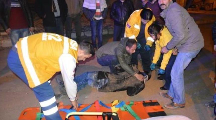 İş Makinası İle Şov, Az Daha Faciaya Neden Oluyordu