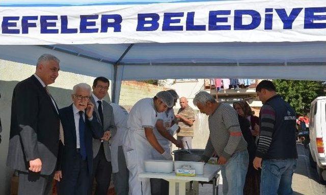 Efeler Belediyesi&rsquo;nden Aşure Hayrı 1