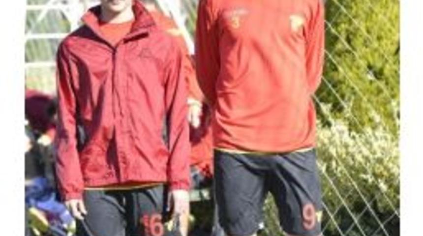 G&ouml;ztepe&rsquo;ye Alt Yapıdan 2 Oyuncu