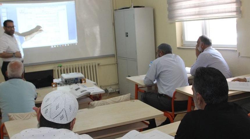 Suriyeli &Ouml;ğretmenlere Formasyon Eğitimi