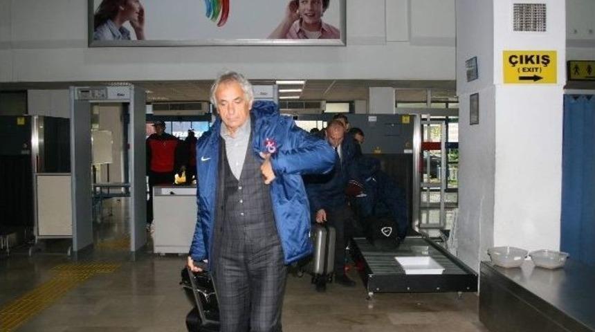 Trabzonspor Lokeren Ma&ccedil;ı İ&ccedil;in Bel&ccedil;ika&rsquo;ya U&ccedil;tu