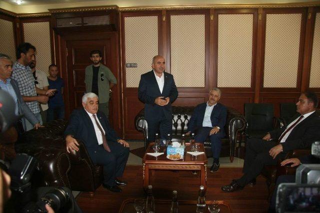 Bakan Arslan Kilis&rsquo;te Ziyaretlerde Bulundu 2