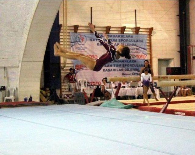 Bolu da, Artistik Cimnastik Federasyonu Kupası Başladı 3