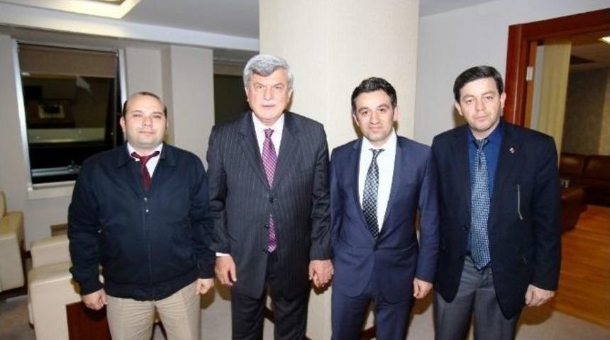 Beşer&rsquo;den Başkan Karaosmanoğlu&rsquo;na Ziyaret