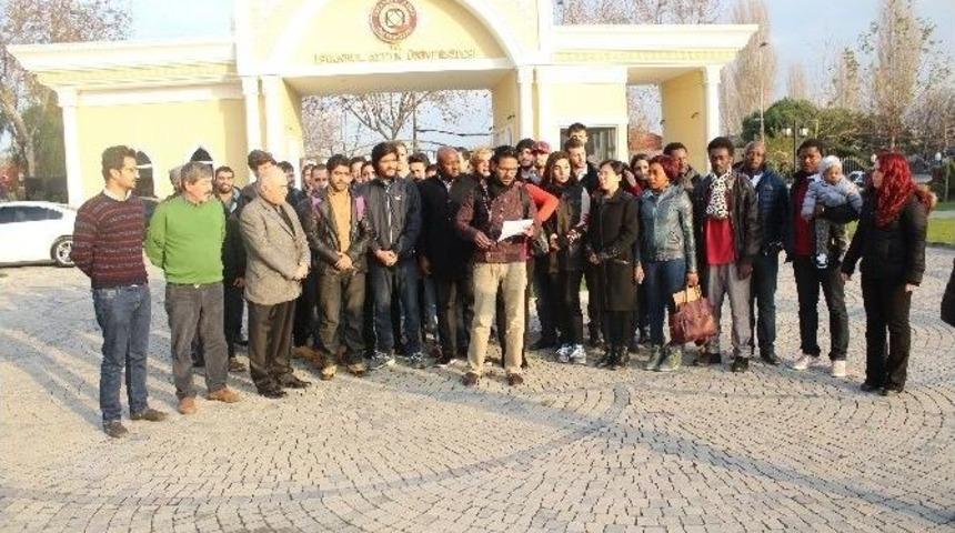 İstanbul Aydın &Uuml;niversitesi &Ouml;ğrencileri Pakistan İ&ccedil;in Bir Araya Geldi