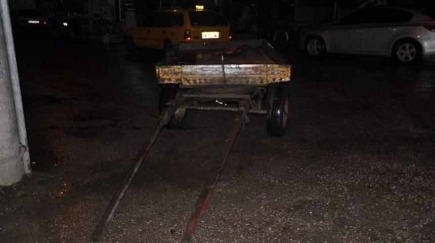 D-100&rsquo;de Ayakları Kayan At Yerden Kalkamadı