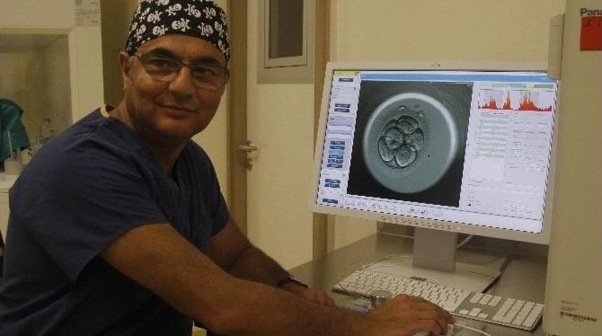 T&uuml;p Bebekte, Bebeğe Yaklaştıran Keşif