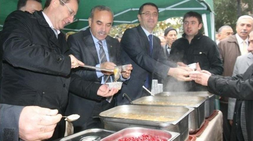 Ordu&rsquo;da Aşure Dağıtımı