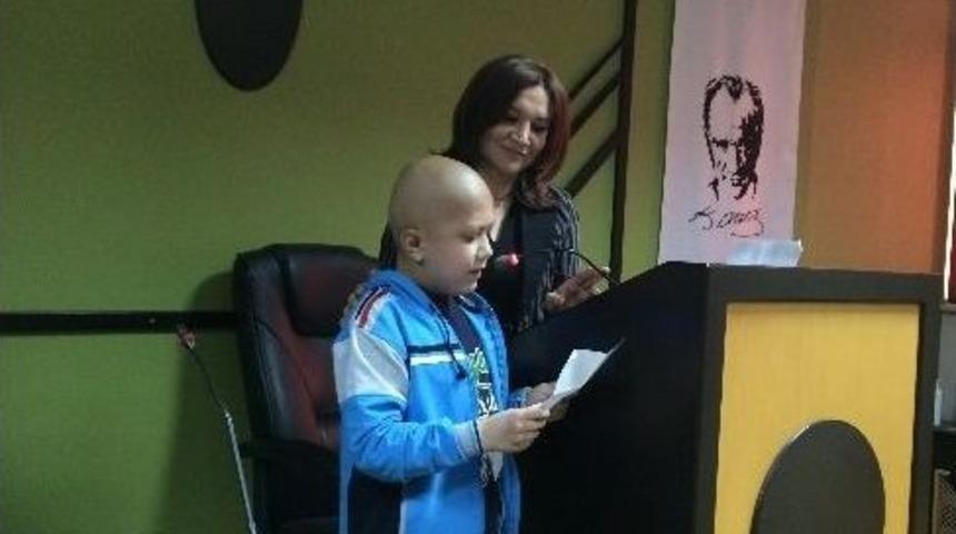 Onkoloji Hastanesinde Cumhuriyet Bayramı Kutlandı