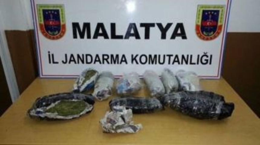 Esrar Ve Ka&ccedil;ak &Ccedil;ay Ele Ge&ccedil;irildi