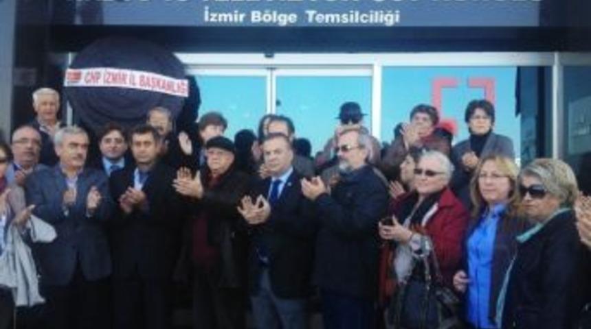 Chp İzmir&rsquo;den Rt&uuml;k&rsquo;e Siyah &Ccedil;elenk