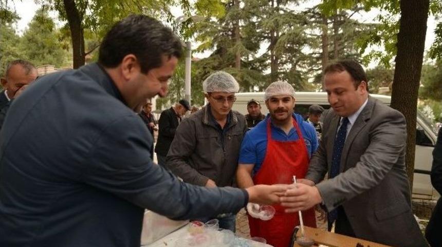 Erbaa&rsquo;da 3 Bin Kişiye Aşure İkramı