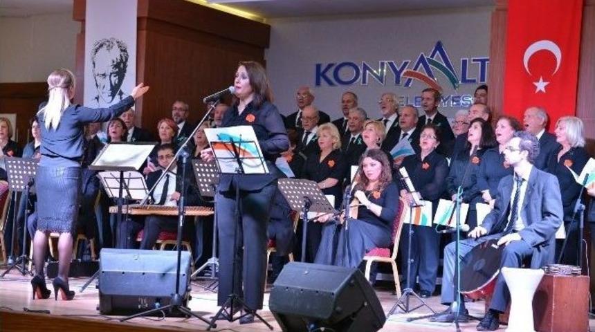 Konyaaltı Belediyesi Tsm Korosu Konseri B&uuml;y&uuml;k Beğeni Topladı