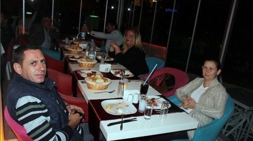 Aski Didim Şubesi Personeli Yemekte Biraraya Geldi