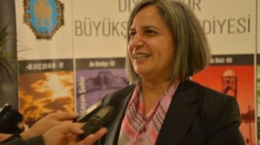 Eşbaşkan G&uuml;ltan Kışanak&rsquo;tan, Galatasaray Ma&ccedil;ı Yorumu