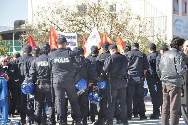 Abdullah Cömert’in Annesi Hatice Cömert’ten Polislere Sitem