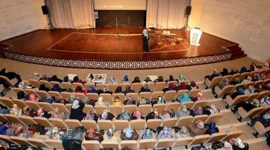Konya&rsquo;da Aşure Geleneği Yaşatıldı