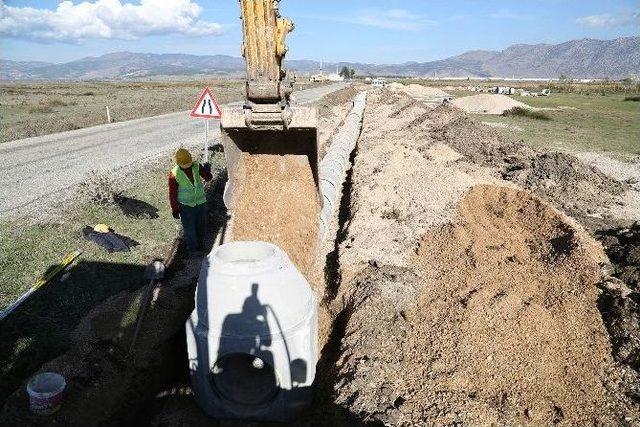 Acıpayam&rsquo;da Tarım Arazilerine Taşan Atık Suları &Ouml;nleyecek Proje 1