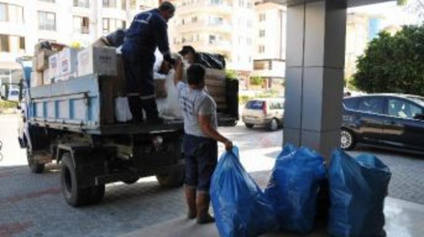 Alanya&rsquo;da G&uuml;mr&uuml;k Ka&ccedil;ağı Sigaralar İmha Edildi