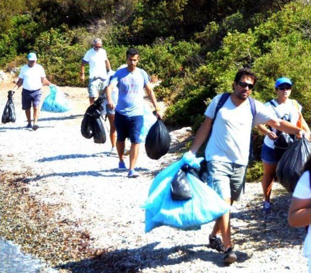 Turmepa'dan Bodrum'da Kıyı Temizlemeye Destek