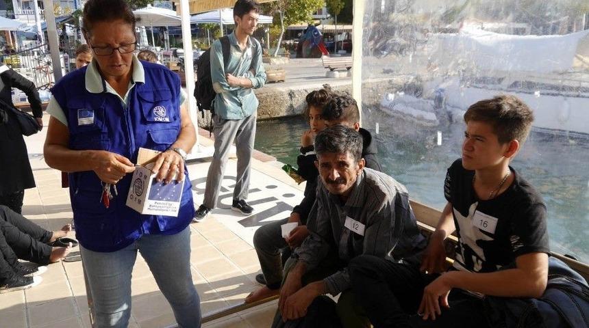 56 Ka&ccedil;ak G&ouml;&ccedil;men Yakalandı