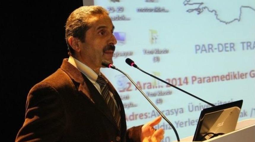 İl Sağlık M&uuml;d&uuml;r Yardımcısı G&uuml;ner&rsquo;den Muhtarlara Levha, Belediyelere Ve M&uuml;teahhitlere K&uuml;&ccedil;&uuml;k Asans&ouml;r Sitemi