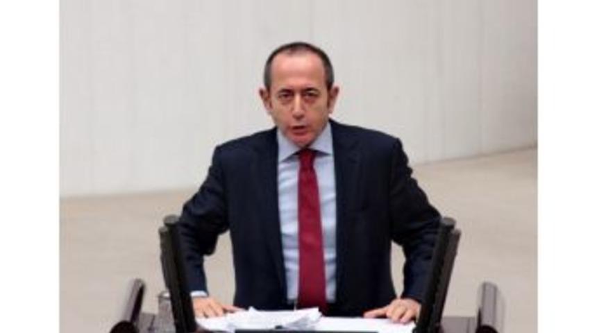 Chp&rsquo;li Hamza&ccedil;ebi&rsquo;den Plaket A&ccedil;ıklaması