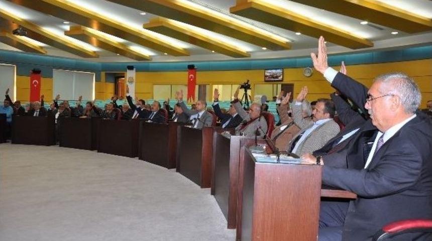 Tarsus Belediye Meclisi Toplandı