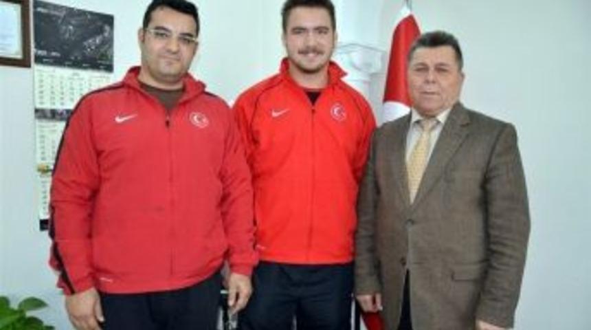 Aydınlı Antren&ouml;r Ve Sporcu Olimpiyat Hazırlık Kampına Davet Edildi