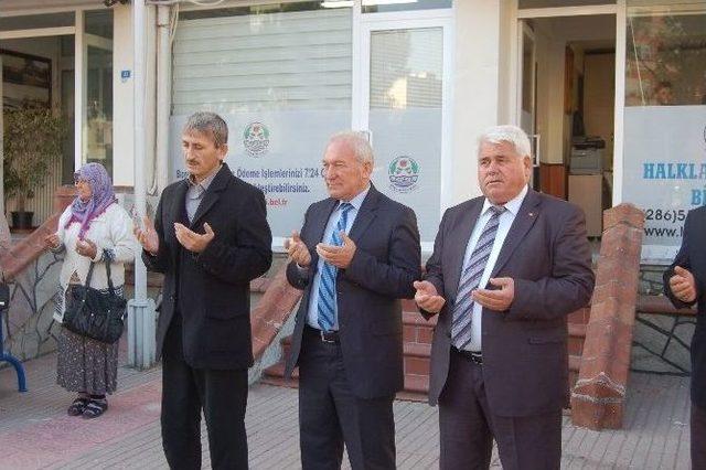 Lapseki Belediyesinden Aşure İkramı 1