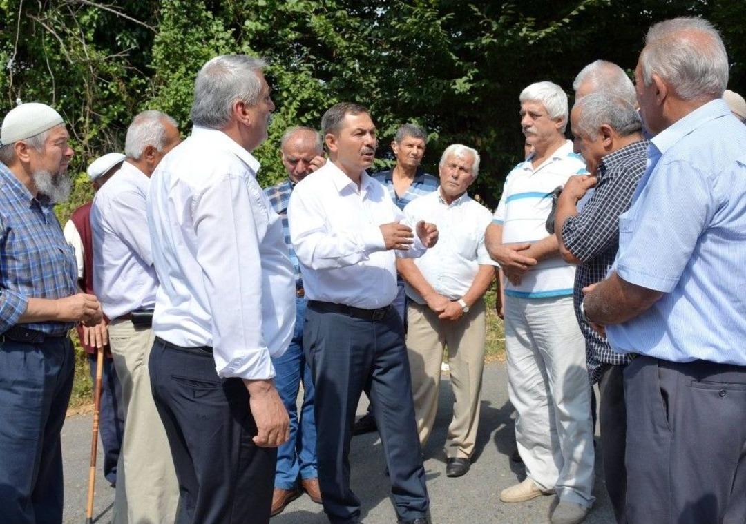 Başkan Uysal Mahalleleri Gezip Vatandaşlarla Sohbet Etti