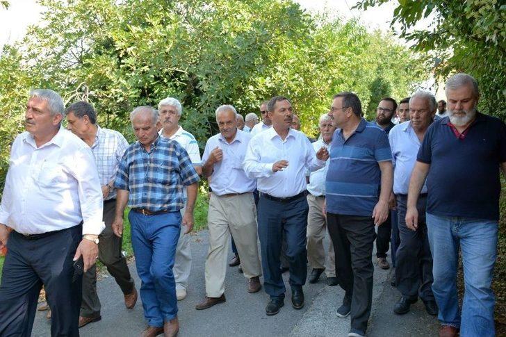 Başkan Uysal Mahalleleri Gezip Vatandaşlarla Sohbet Etti G5