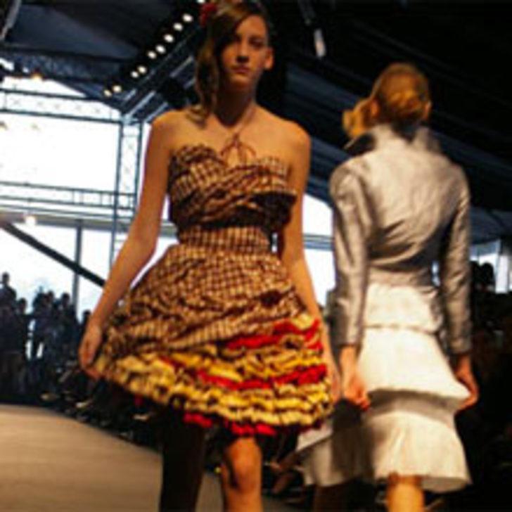 Gen&ccedil; Tasarımcılar Dev Modacılarla