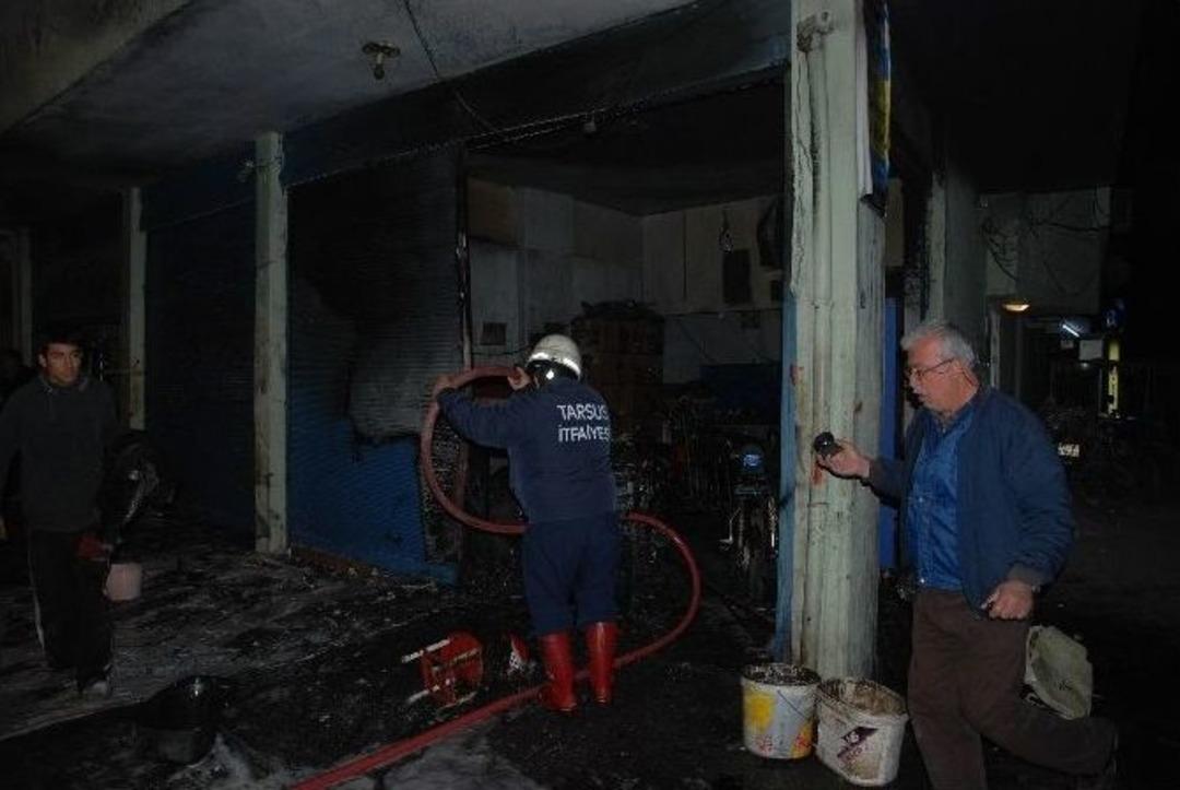 Tarsus&rsquo;ta İşyerinde Yangın: 1 Yaralı