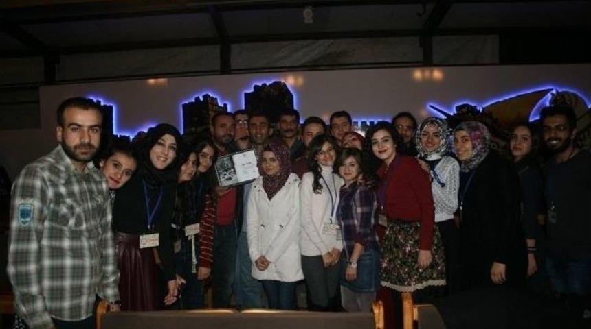 Gezici &Ouml;ğrenim Birimine G&ouml;n&uuml;ll&uuml; Desteği