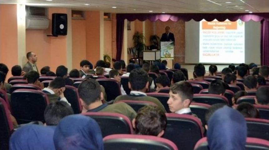 362 Kişiye Bağımlılığın Zararları Anlatıldı