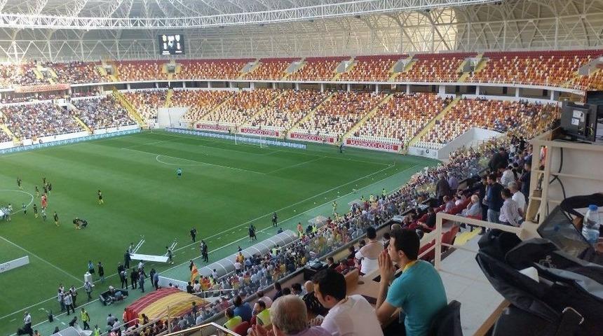 Evkur Yeni Malatyaspor Yeni Stadın Kapılarını A&ccedil;tı