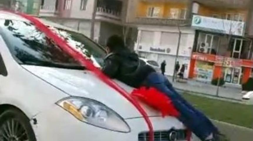 Har&ccedil;lık Vermediler Diye &Ouml;l&uuml;me Davetiye &Ccedil;ıkardı