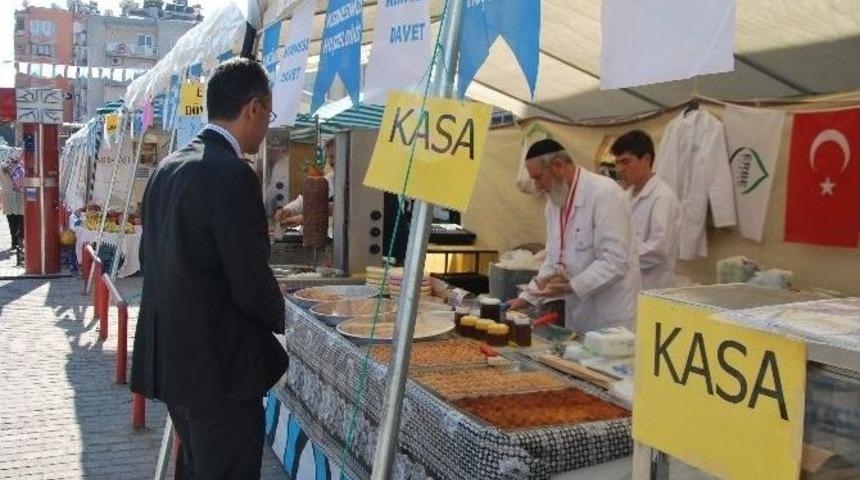 Semerkant Vakfı G&ouml;n&uuml;ll&uuml;leri, &Ouml;ğrenciler İ&ccedil;in Seferber Oldu