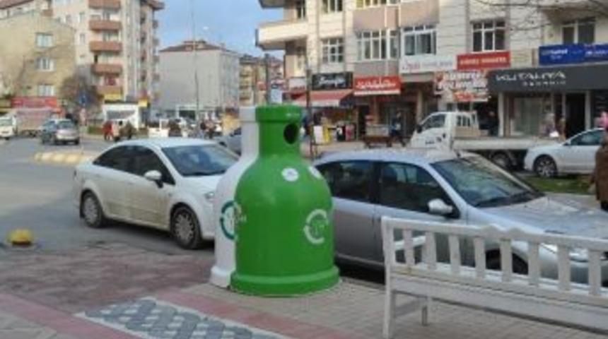 &Ccedil;erkezk&ouml;y&rsquo;de 200 Noktaya Cam Şişe Kumbarası Konulacak