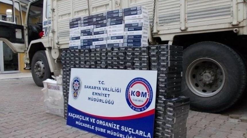 Sakarya&rsquo;da G&uuml;mr&uuml;k Ka&ccedil;ağı 9 Bin Paket Sigara Ele Ge&ccedil;irildi