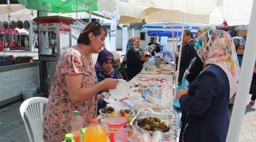 Arakanlı M&uuml;sl&uuml;manlar İ&ccedil;in Kermes