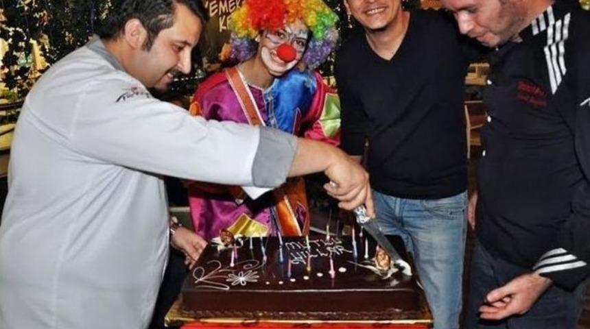 Tekirdağ&rsquo;da Sevgi Evleri&rsquo;nde Kalan &Ccedil;ocuklara Doğum G&uuml;n&uuml; Partisi D&uuml;zenlendi