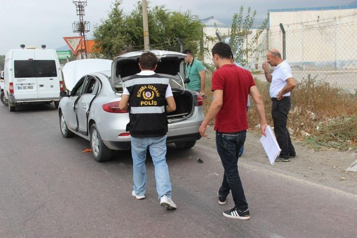 Seyir Halindeki Ara&ccedil;ta Patlama: 1 Yaralı