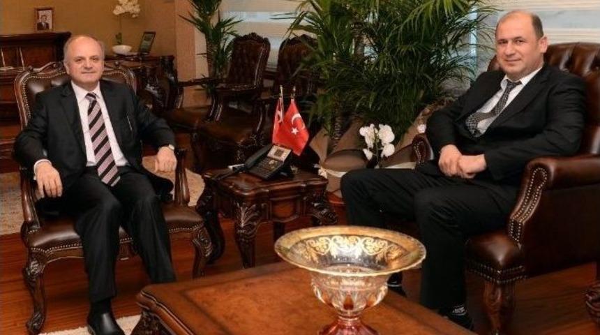 Basından Vali &Ccedil;akacak&rsquo;a &rsquo;hoşgeldiniz&rsquo; Ziyareti