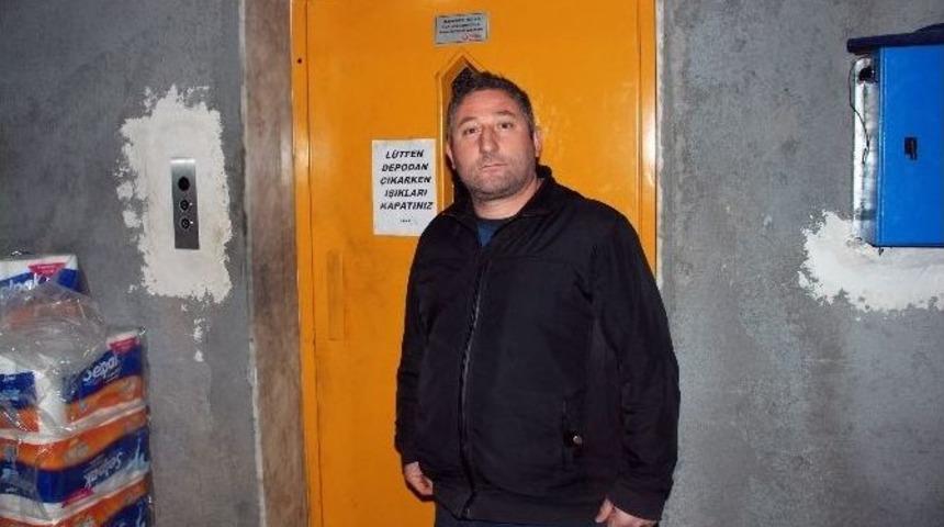 Midyat&rsquo;ta Hırsızlık Anı Kameraya Yansıdı