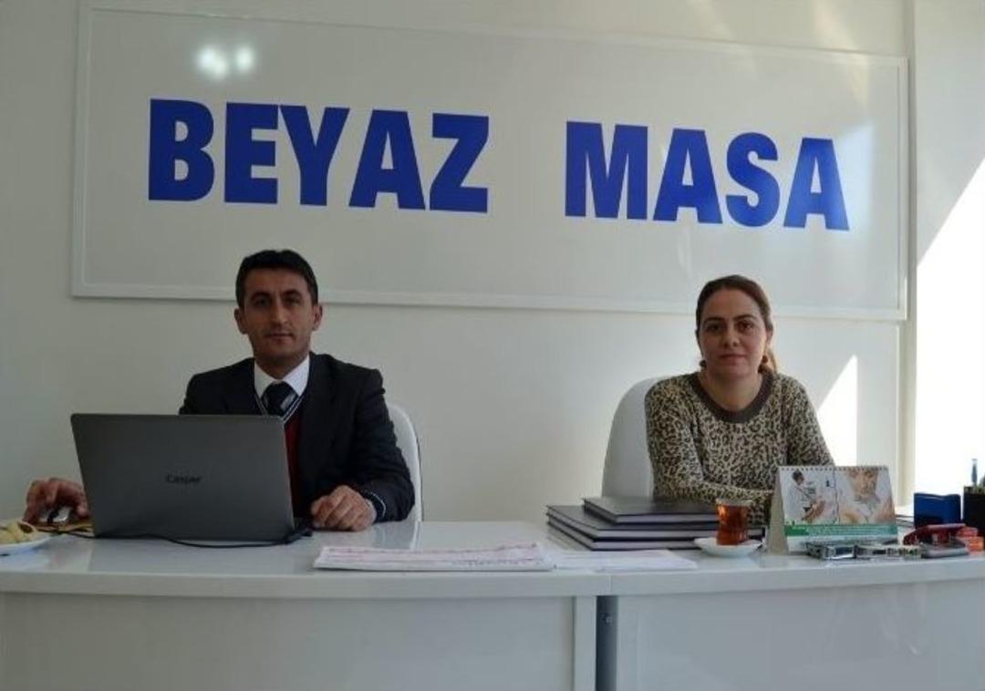Adilcevaz Belediyesi&rsquo;nde &lsquo;beyaz Masa&rsquo; Hizmeti